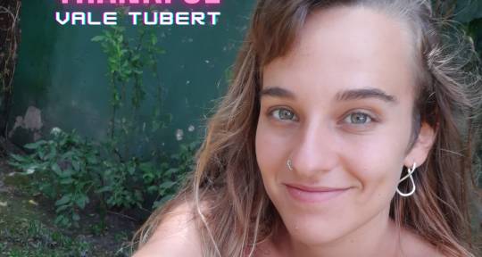 Songwriter and female singer - Vale Tubert