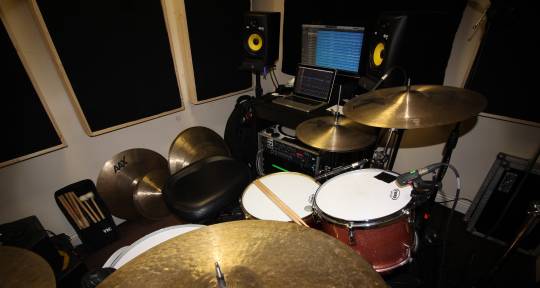 Live Acoustic Drum Tracks - Jason Maleney