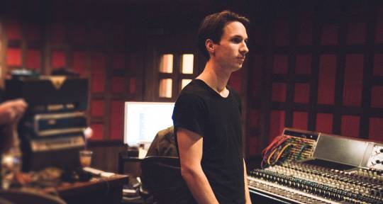 Music Production, Mix Engineer - Aaron Short