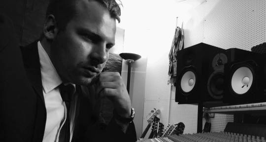 Music Producer, Mixing, Guitar - Timothy Spaniel