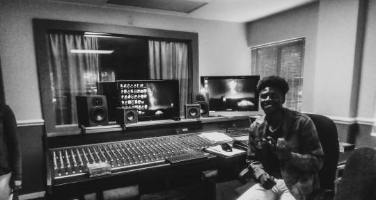 Beat maker. Afro pop, soul. - War Wore