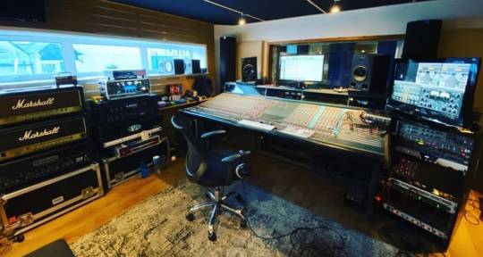 Recording and Mixing engineer - Alessio Garavello