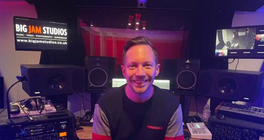 Music Producer & Mix Engineer - Kevin Thorpe