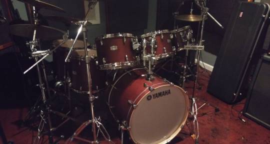 Drum Tracks/Session Drums - Joel Henry