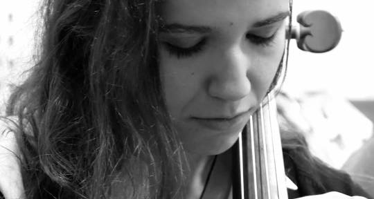 Session Cellist, Composer - Raquel Sànchez