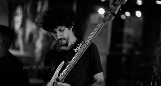 Bassist, Music Producer - Felipe Pizzutiello