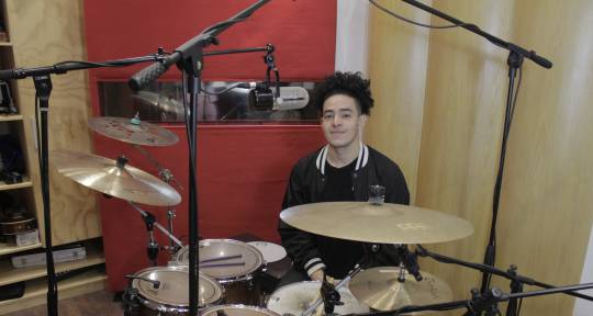 Live & studio session drummer - Aldeir Palencia