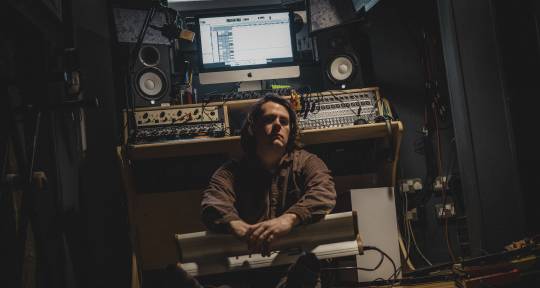 Producer, Mixing, Songwriting - Tom Hackwell