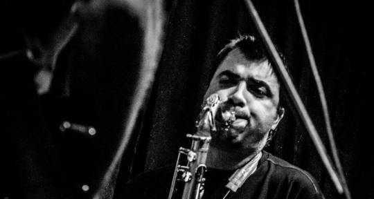 Session saxophonist & woodwind - Babis Prodromidis