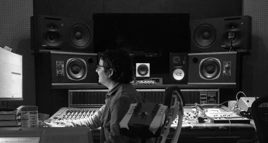 Grammy Mixing Engineer - Eduardo De La Paz