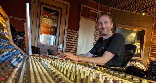 Experienced Mix Engineer - Dave Rhodes