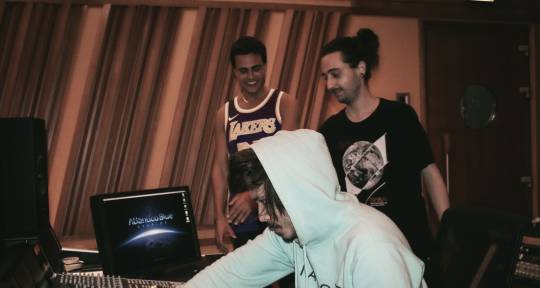 Music Producer / Artist Dev. - Michel Morais