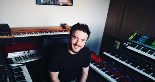 Session Pianist/Keyboardist  - Nicolas Melis