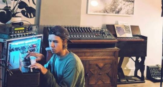 Producer / Songwriter - Evan Klar