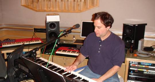 Producer/musician - Lonnie Leibowitz