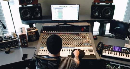 Mixing / Mastering / Producer - Jonny Bird