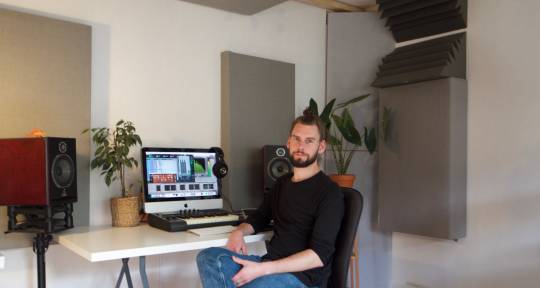 Techno & Electronic Music Pro. - niclas erlandsson