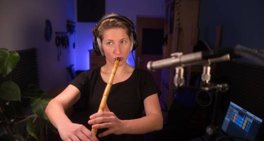 flutist & worldwoodwind player - Veronika Vitazkova