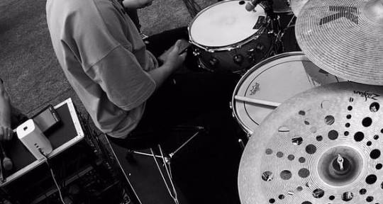 I can record drum part for you - Vladasi