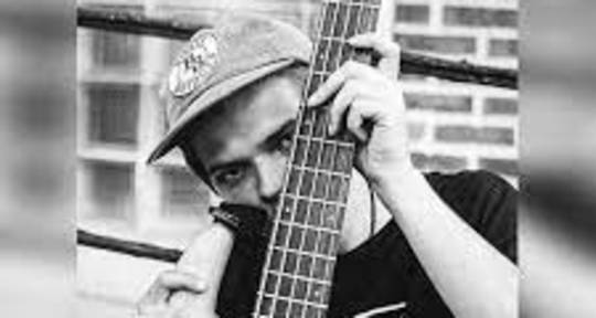 Engineer/Bassist/Producer - Cale Moore