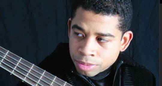 Pro bassist pop/ hip hop/jazz - David Dyson