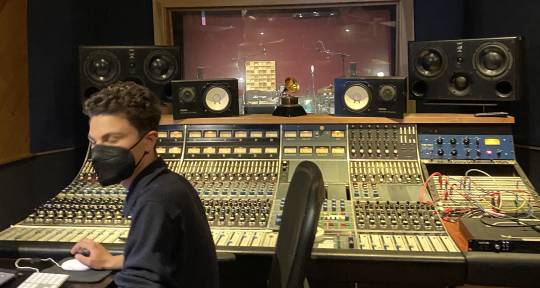 Mix Engineer - Noah Taylor