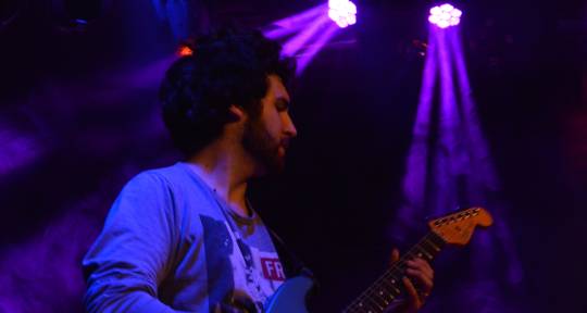 Session Guitarist - Ramiro Suárez