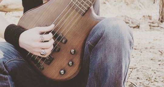 Session Bassist - Michael Bedwell