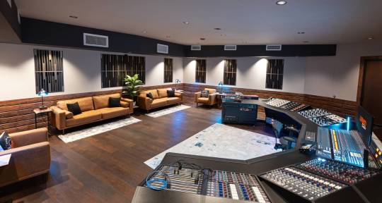 Recording Studio - Warm Studios