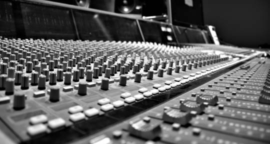 Producer/ Engineer/ Mixer - Florina