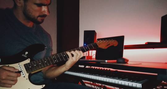 Session Guitarrist, Producer - Pedro Cornu