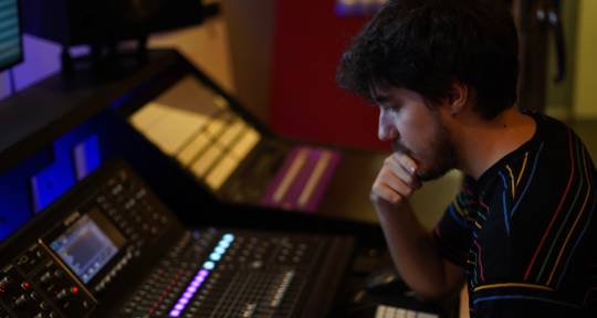 Mixing and Mastering Engineer - Gabriel Guirao