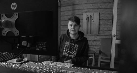 Rock and pop mixing, mastering - Vasilii Strakhov
