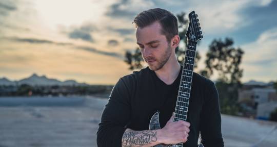 Session Guitar Player - Julian Hall