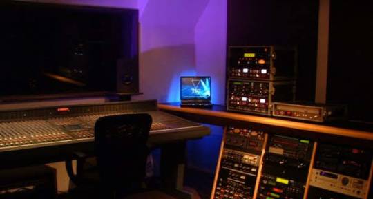 Mixing and Mastering - Devin DeVore - TSC | Trinity Sound Company