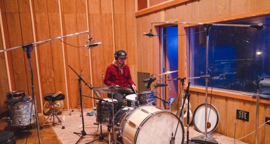 Indie Pop/Rock Session Drummer - Drew Kellough