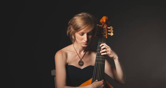 Cello / Viola da Gamba player - Dorothy Richter