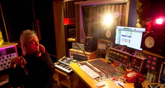 Producer/Mixer - Robbie Moore
