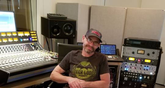 Recording and mixing engineer - Peter Craft