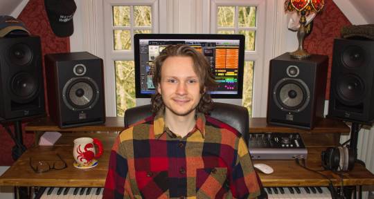 Producer, Mixing Engineer - Mike Wyatt