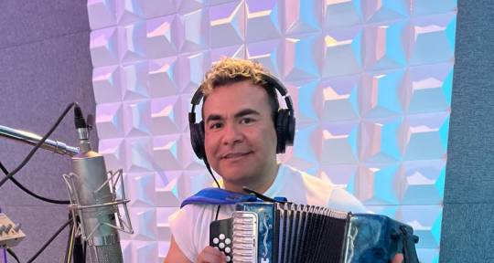 Vallenato Music Producer - Victor Naín Beltrán