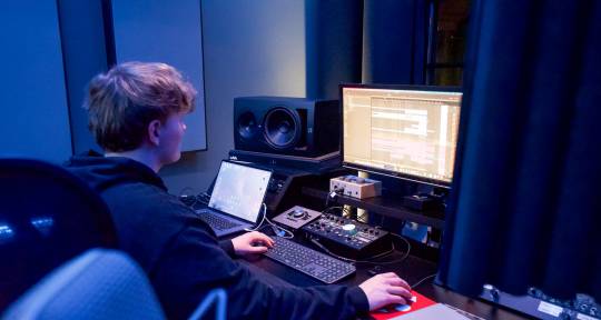 Producer & Engineer - Jakob Haut