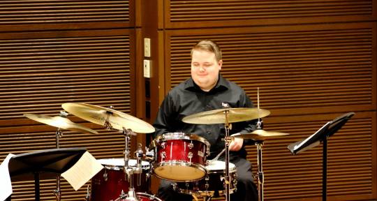 Versatile session drummer - Bradley Cordonnier