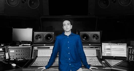 Sound Engineer | Producer - Andrea Serk