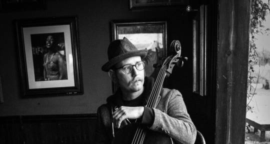 Experimental cellist - Randall Holt