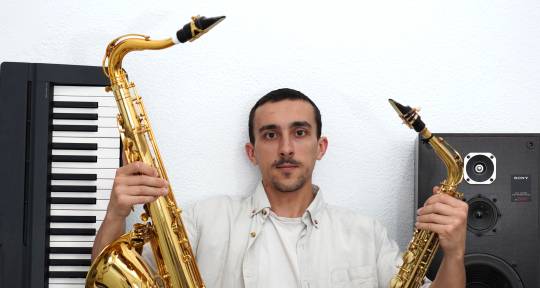 Saxophonist - Pedro Caballero Saxophone