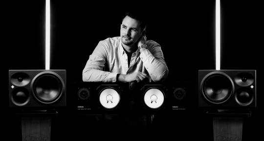 #1 Mixing And Mastering - Martin Merenyi