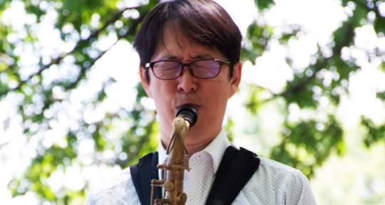 Saxophone Player - Tsuyoshi Niwa