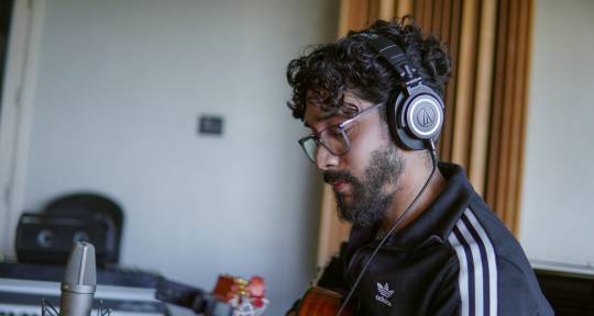 songwriter and producer - Hernán Díaz