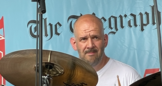 Professional Drummer - Ian Backhouse